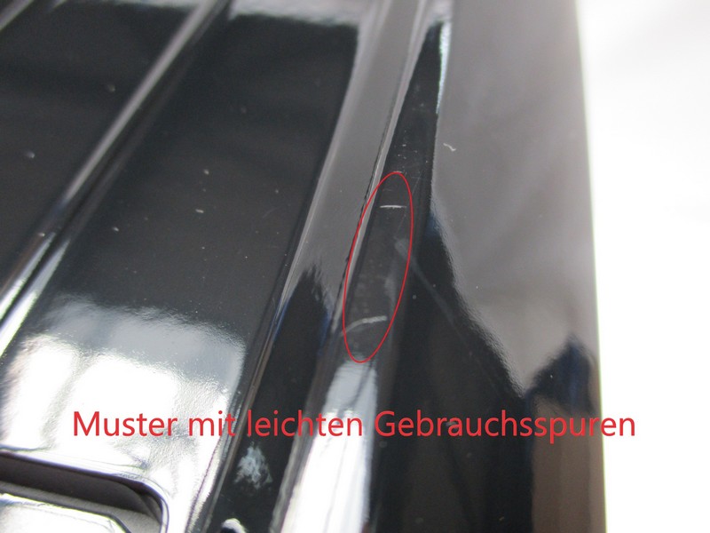 Light used traces: Oracle Black Shiny SES980BKS