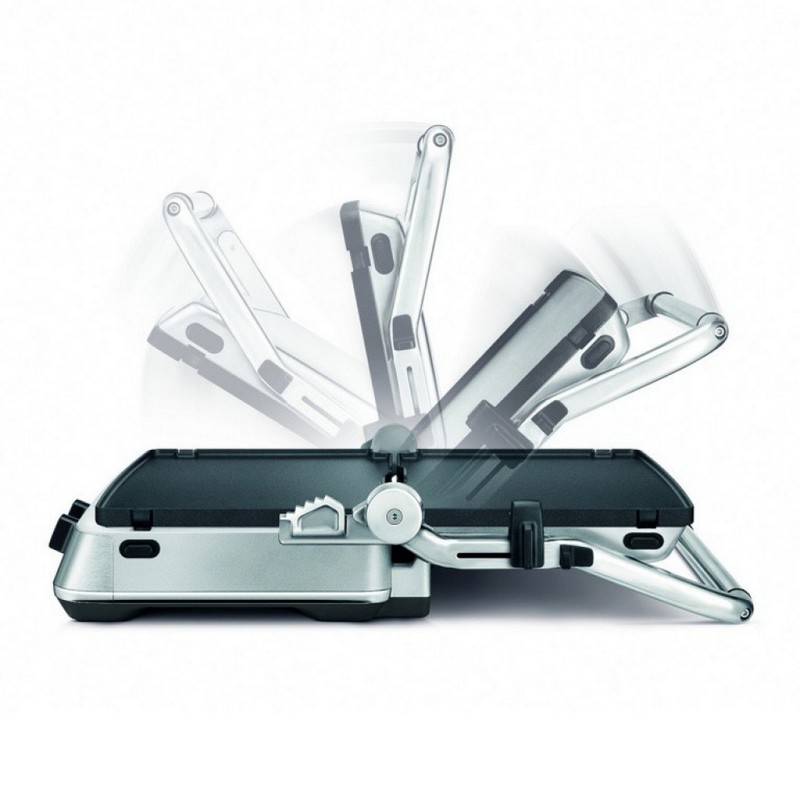 Use traces: The BBQ & Press Grill SGR700BSS