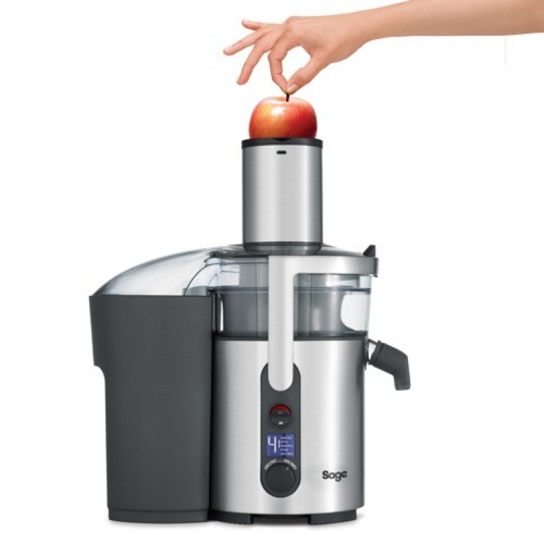 Light used traces: Nutri Juicer Plus SJE520BSS