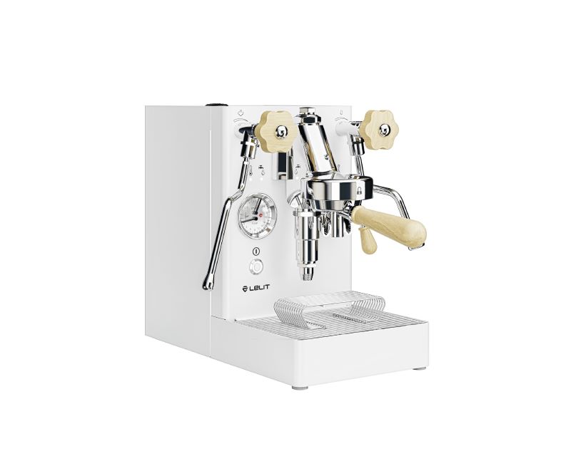Significant signs of use: MaraX PL62X white 