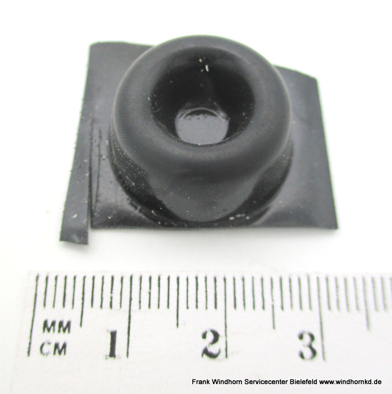 Sticky Feet black 22.3x10.1mm PL41