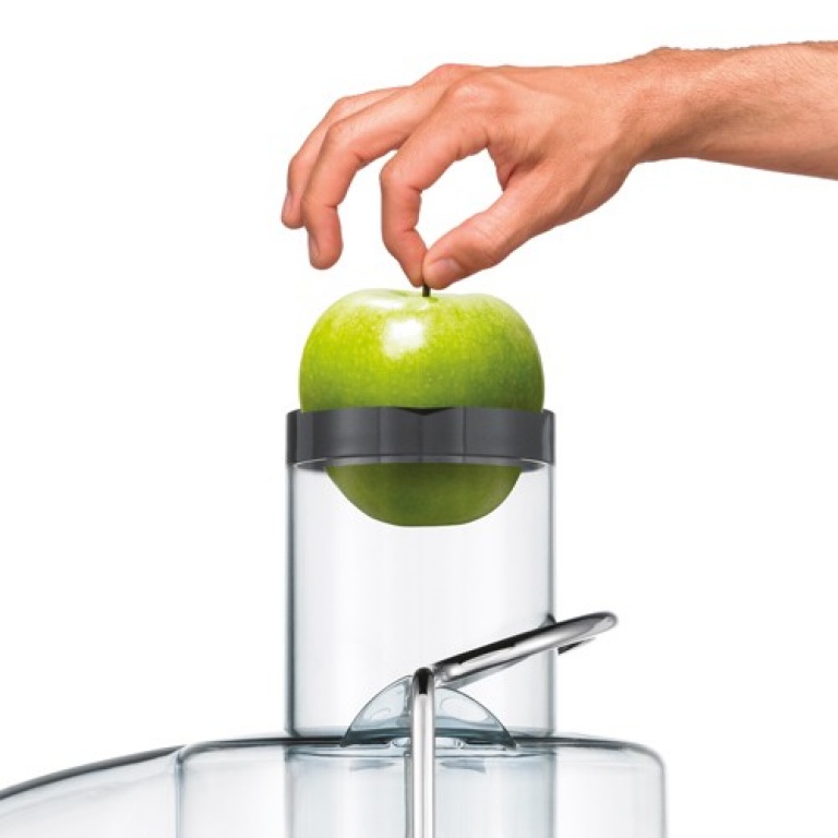 Used like new: Nutri Juicer SJE410CRO