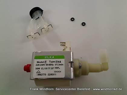 Pumpe ( Pumpe + Verbinder und Dichtungen) 