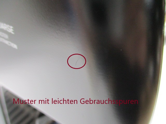 Light used traces: Barista Pro Black matt SES878BTR