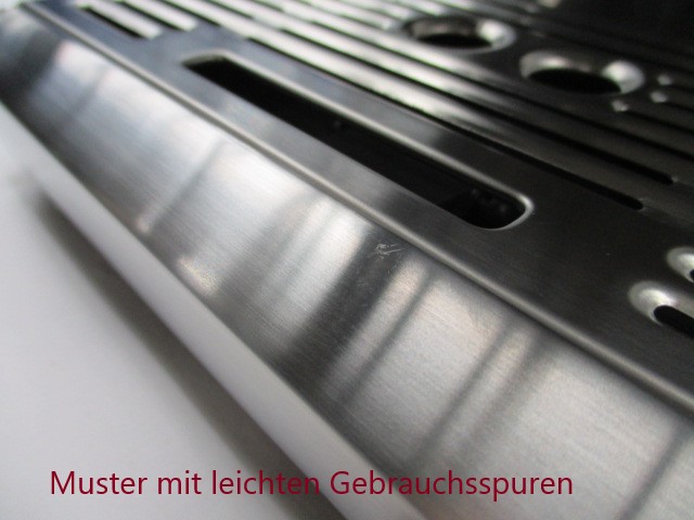 Light use traces: The Duo Temp Pro Stainless Steel SES810BSS