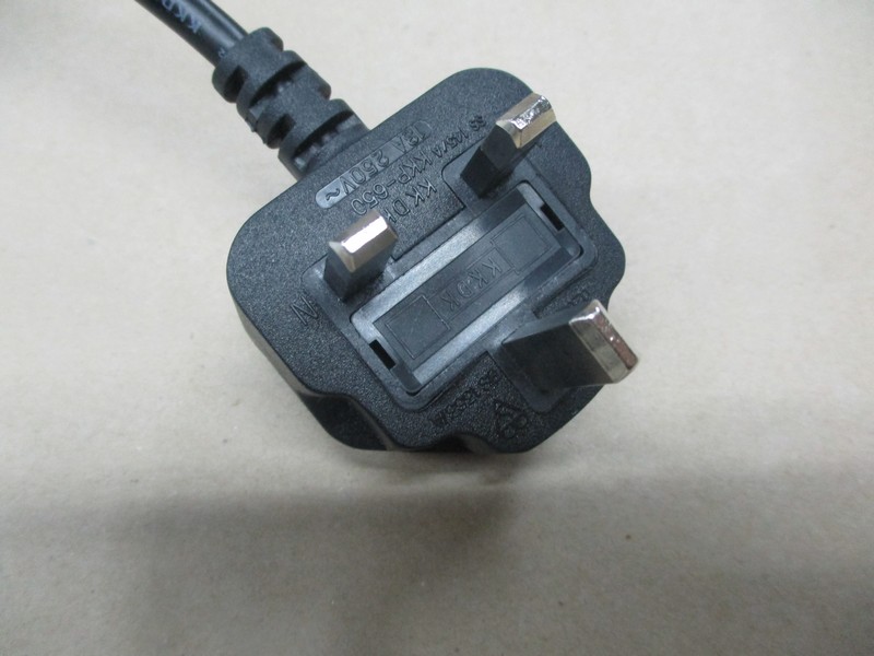 Use traces: OracleTouch Black matt SES990BTR !UK Plug!