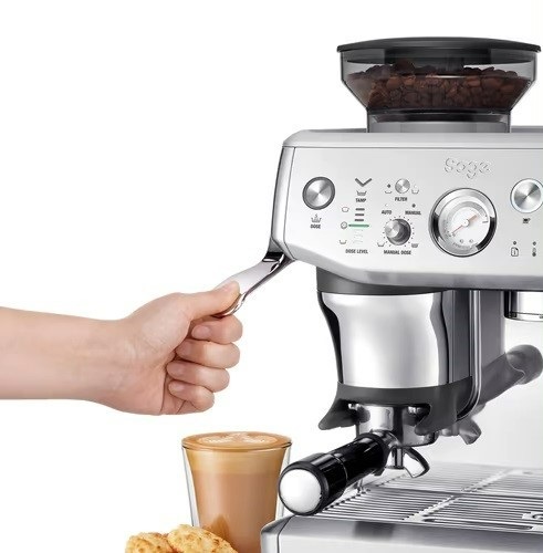 Clear use traces :Barista Express Impress SES876BSS !UK! 
